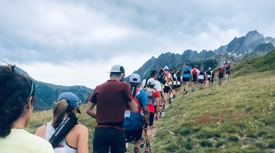 Le groupe Fartleck à l'entrainement sur un off en Lauzière